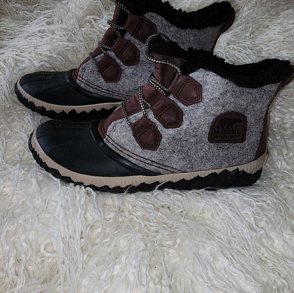 Women's Sorel boots